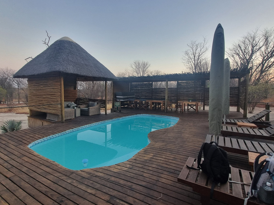 蔓威丛林营地主图