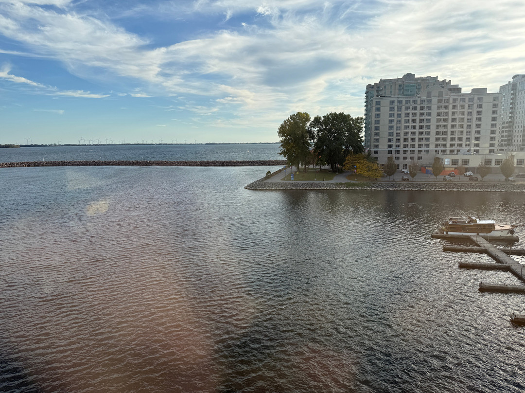 金士顿三角洲海滨酒店主图