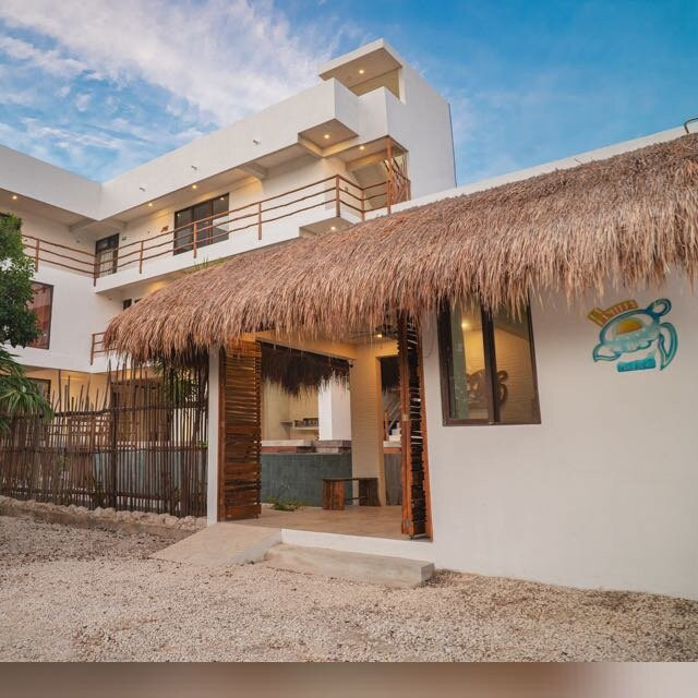 La Familia Casa & Suites