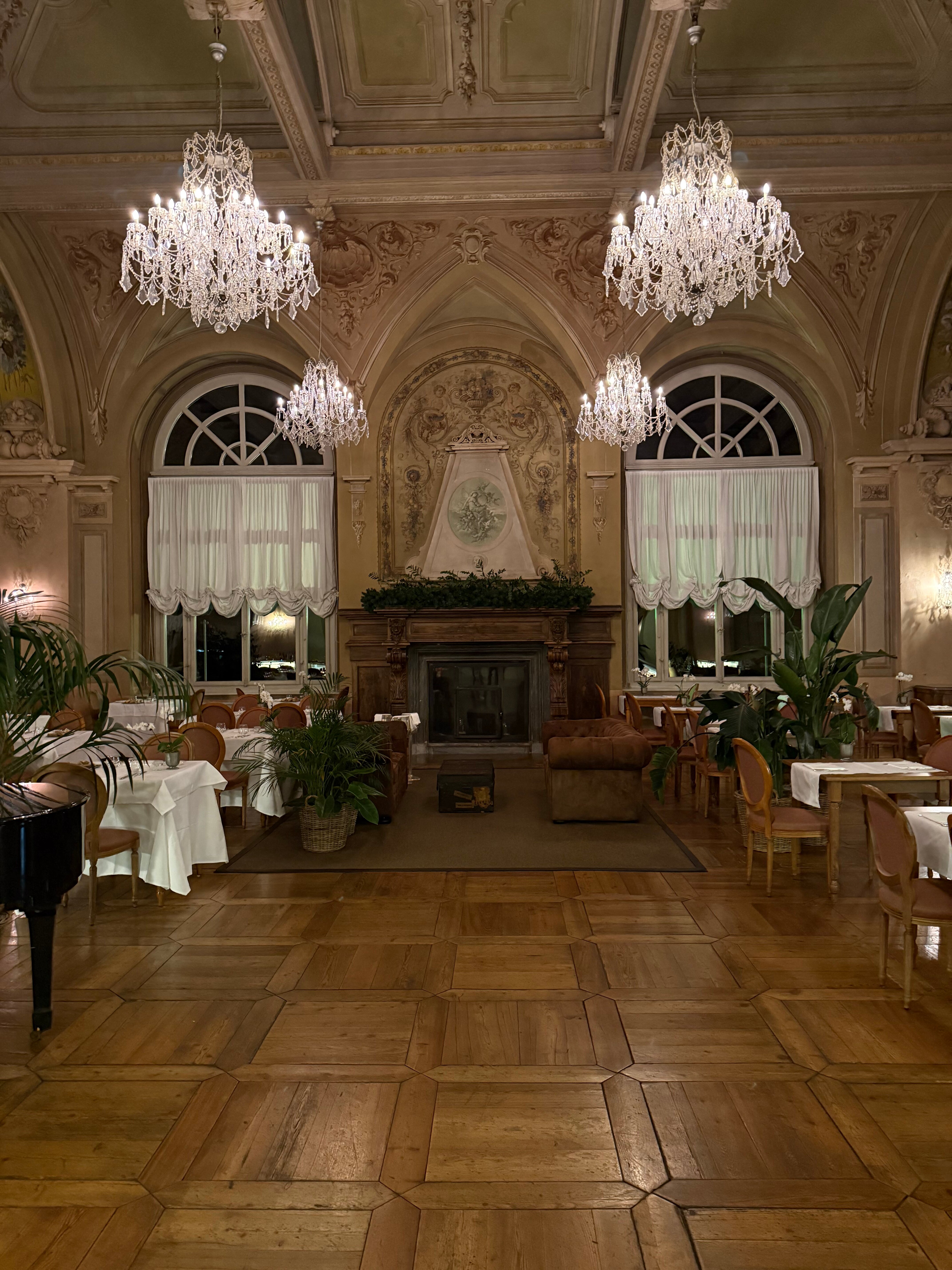 巴格尼诺维大酒店-官方