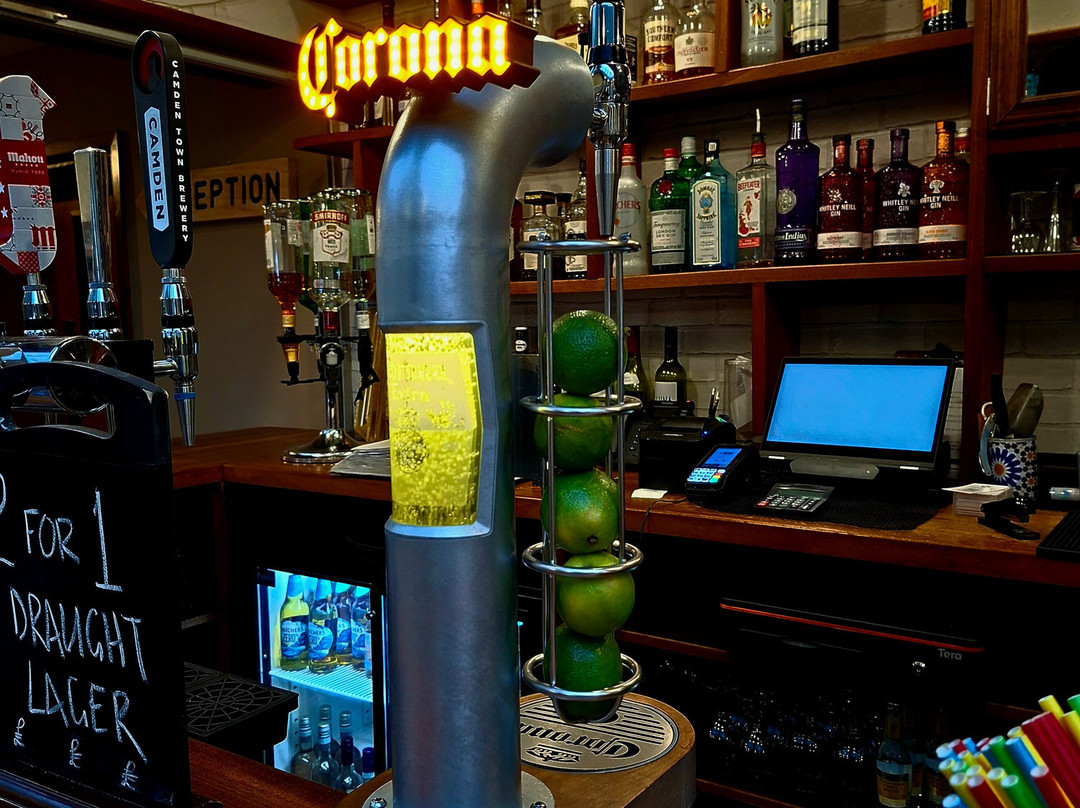 诺斯欧瓦庄园酒店主图