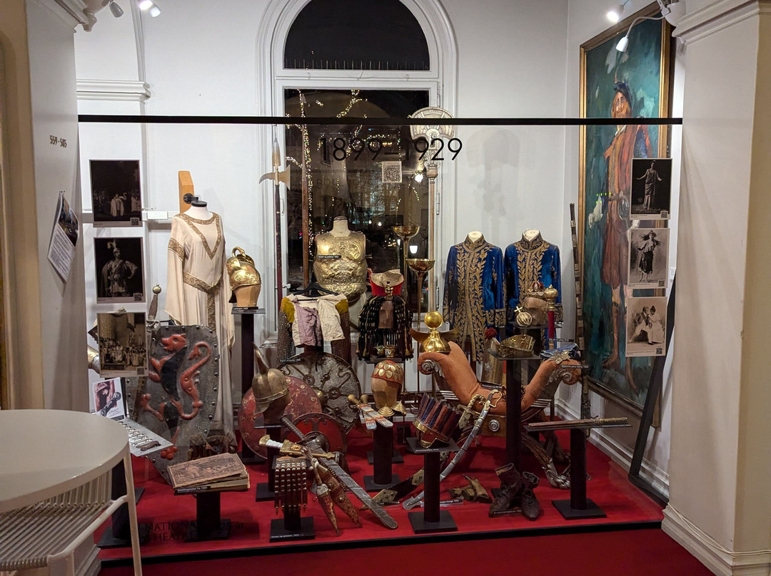 Nationaltheatret-奥斯陆必去景点