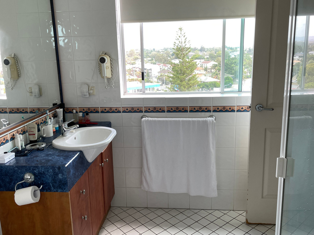 水晶湾布罗德沃特酒店主图