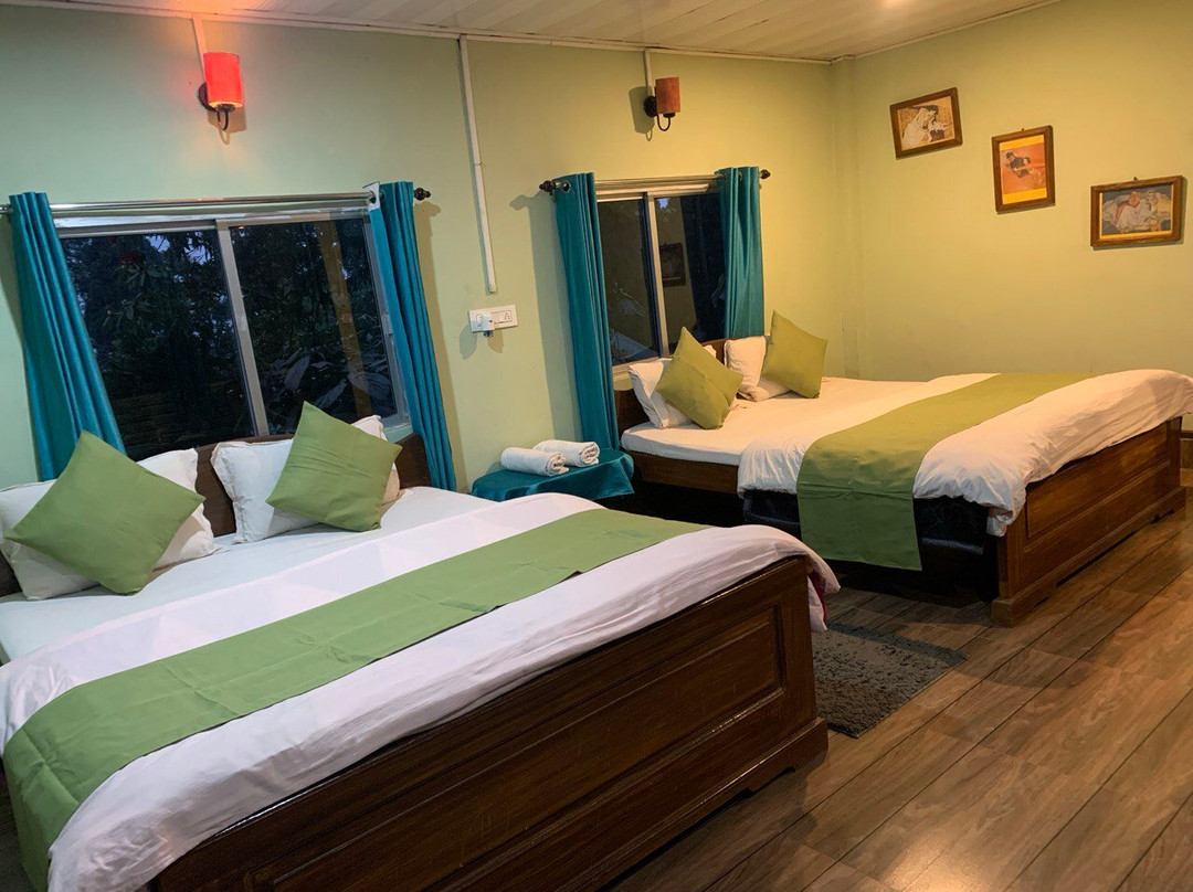 Rose Villa British Colonial Heritage Bungalow, Takdah