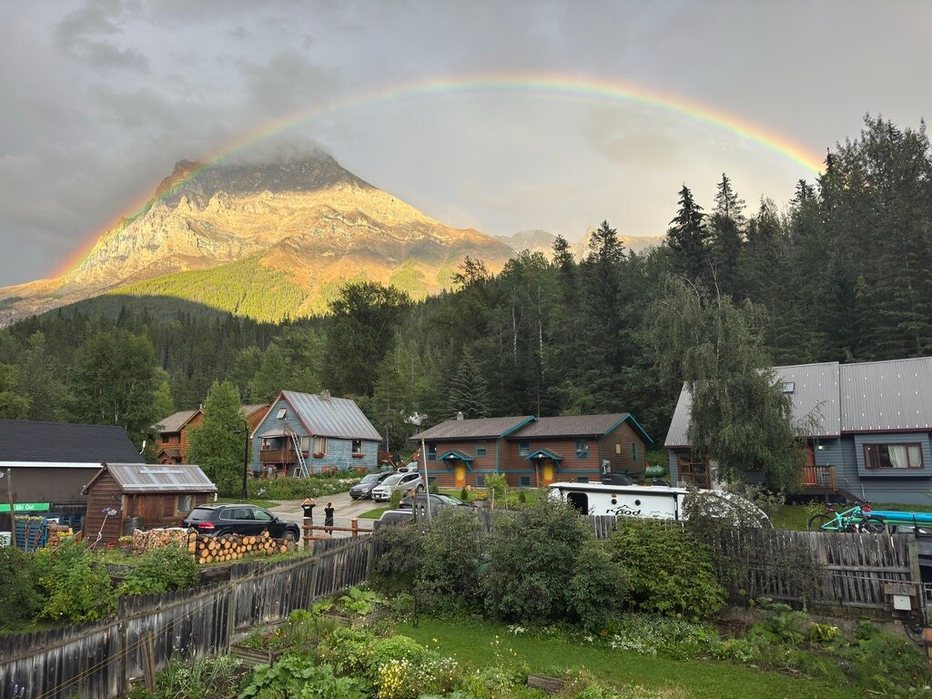 Mt Burgess Guesthouse主图