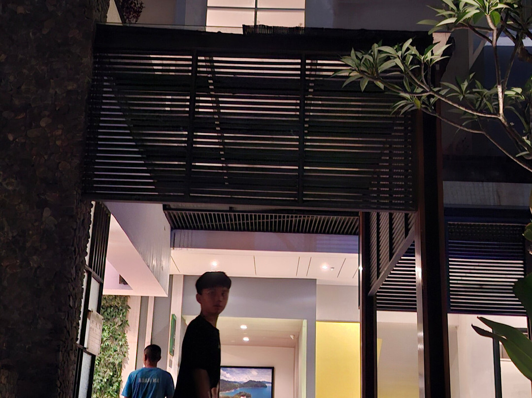 Montana Premier Senggigi主图