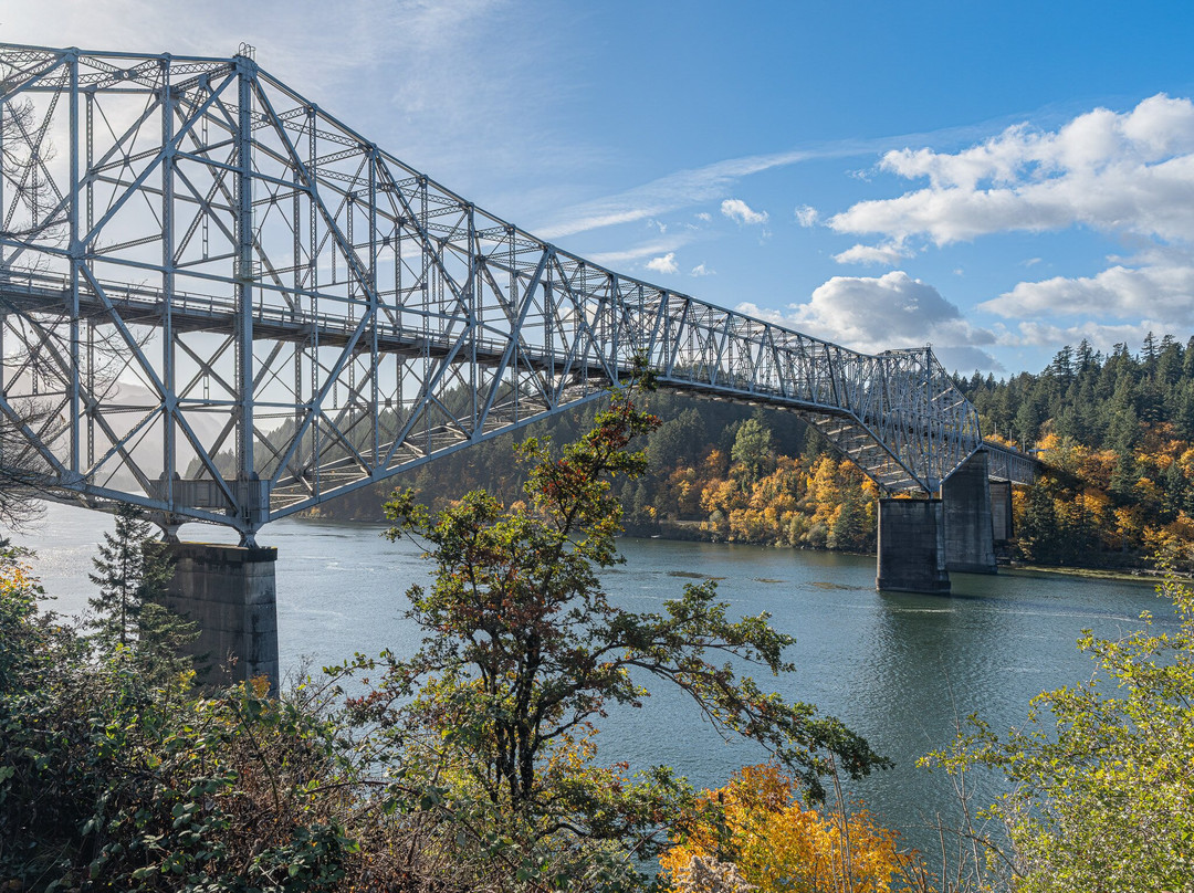 Bridge of the Gods-Cascade Locks必去景点