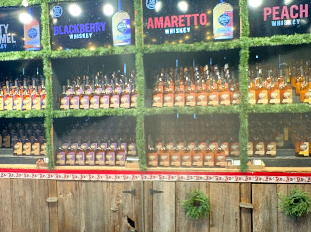 Ole Smoky Tennessee Moonshine-皮金福奇必去景点