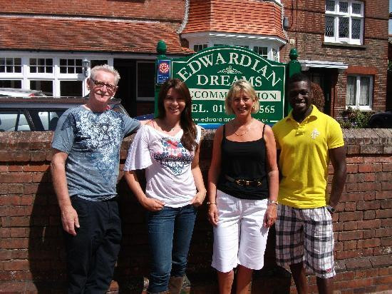 Edwardian Dreams Guest House主图