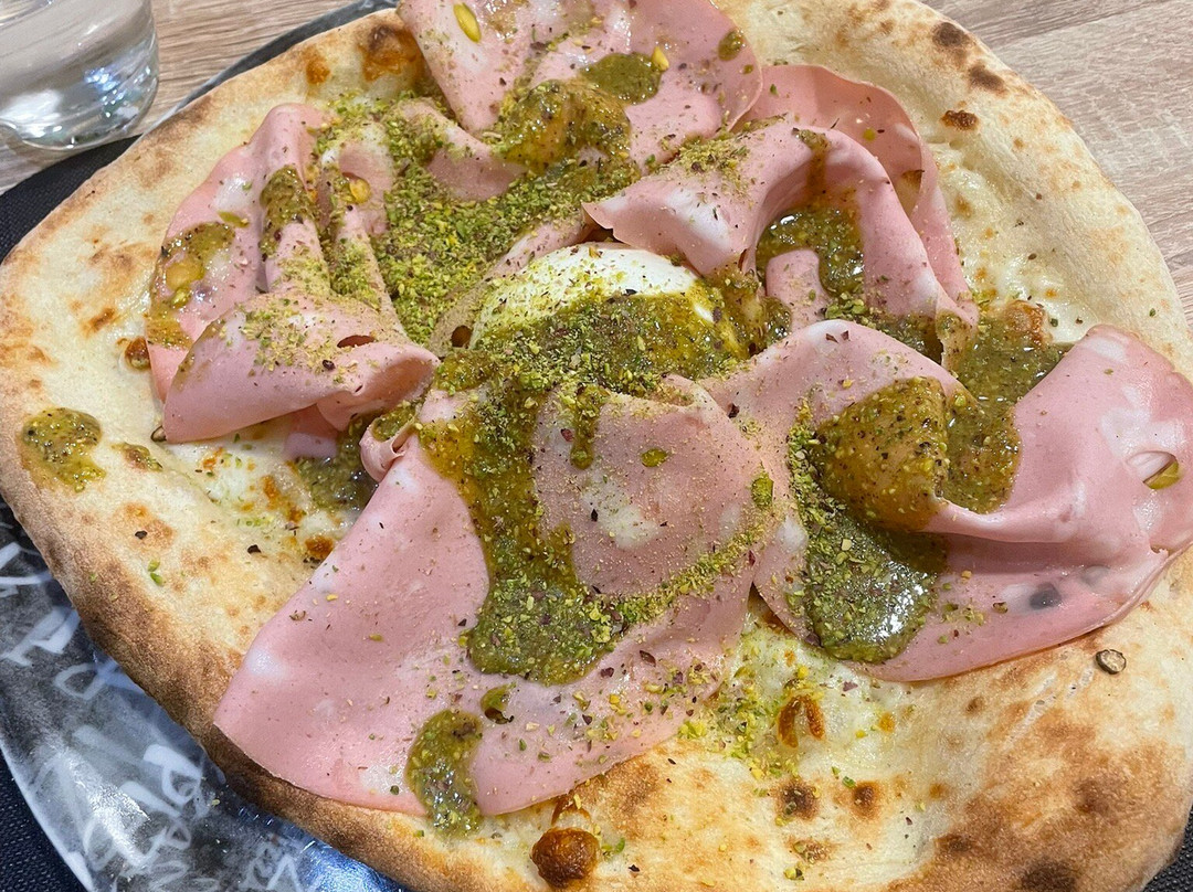 La Preferita Pizza E Cucina