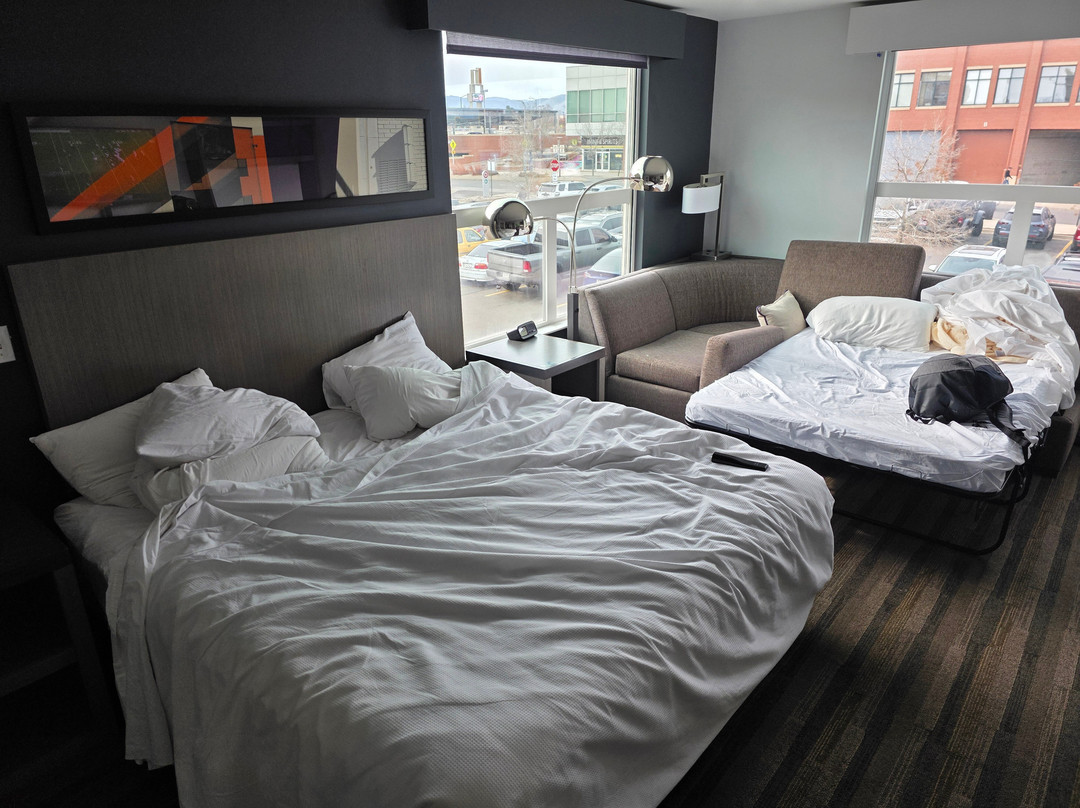 Hyatt House Denver/Lakewood at Belmar主图