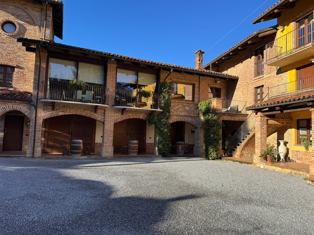 Cascina Sòt-蒙福特-达尔巴必去景点