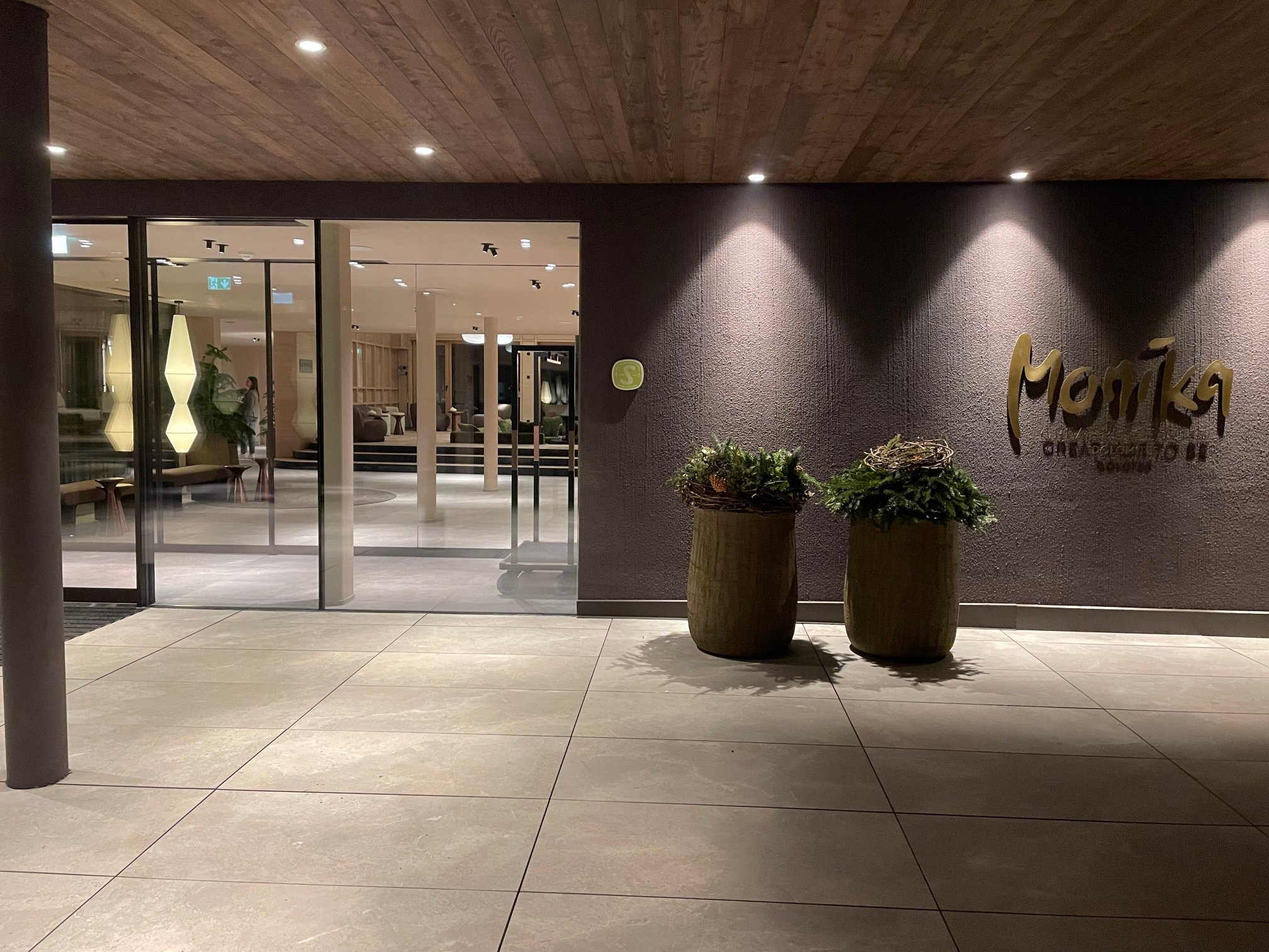 莫妮卡酒店-官方