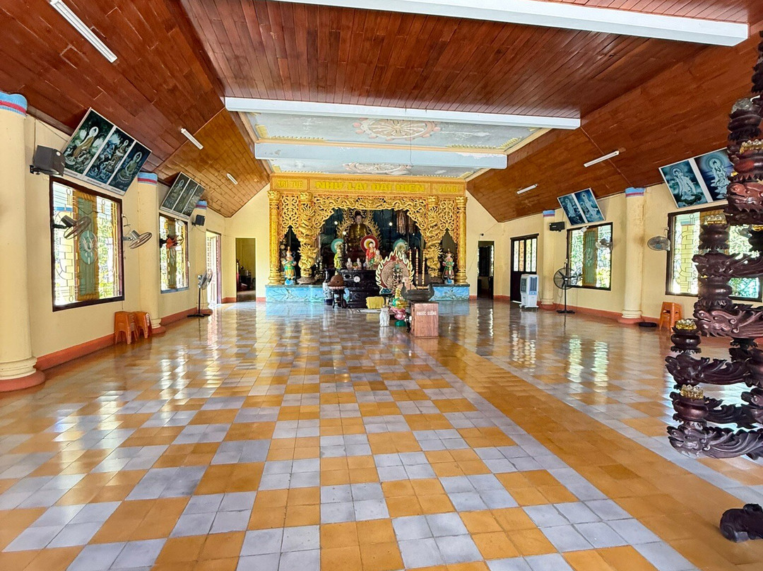 Tu Van Pagoda-Cam Ranh必去景点