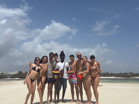 In Kenya Con  Pirandello-瓦塔木必去景点