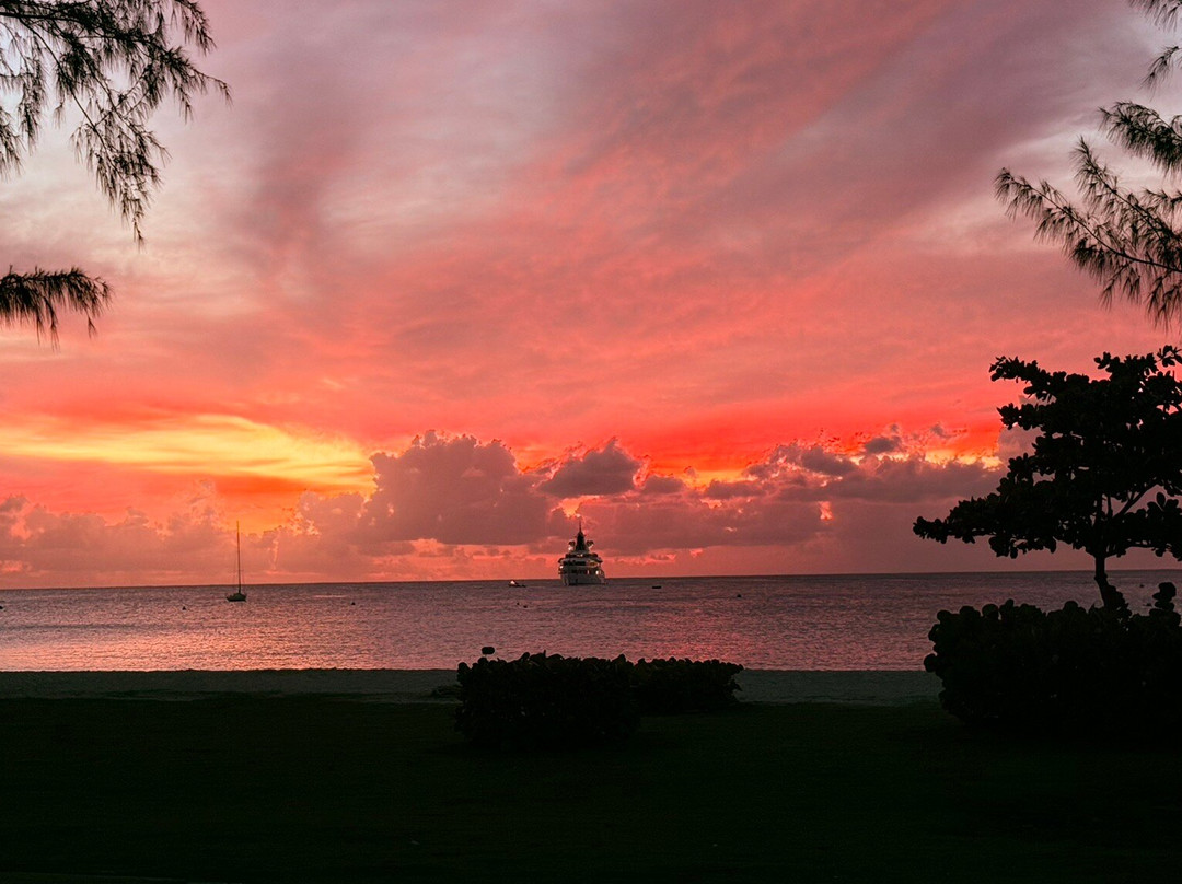 Browne's Beach-布里奇顿必去景点