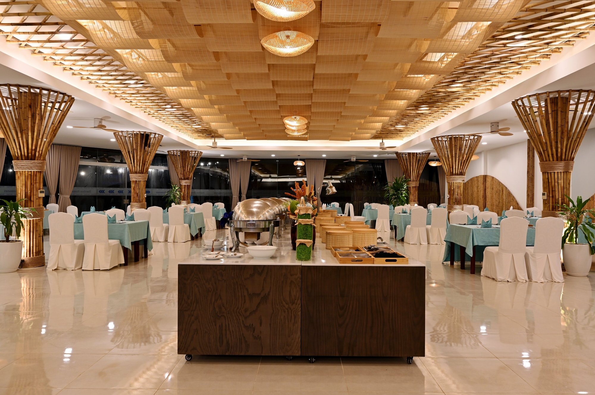 Silver Beach Resort Kê Gà-餐饮