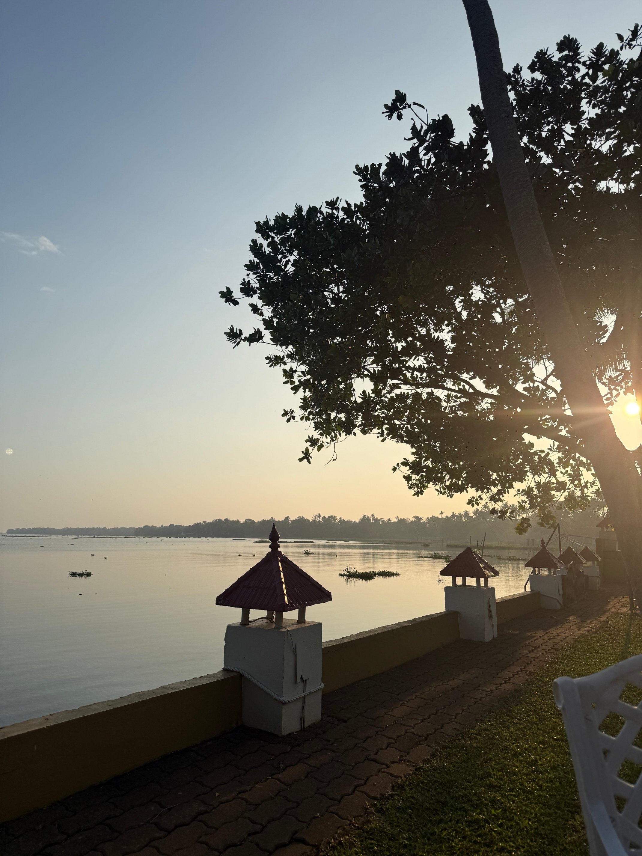 伊纳湖度假村-官方