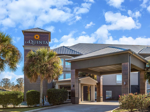 鲍特拉昆塔温德姆套房酒店