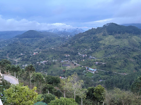 Mahamevnawa Buddhist Monastery Ella