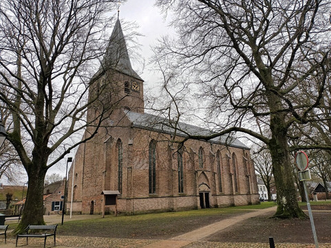 Hervormde Kerk Diever (12e eeuw)-Diever必去景点