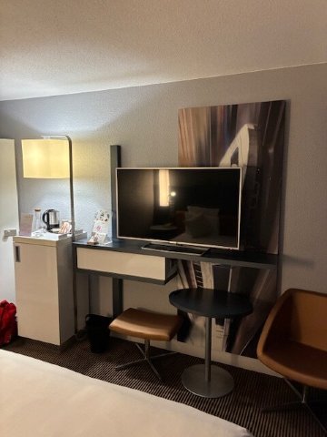 巴黎马西 TGV 火车站美居酒店-客卧