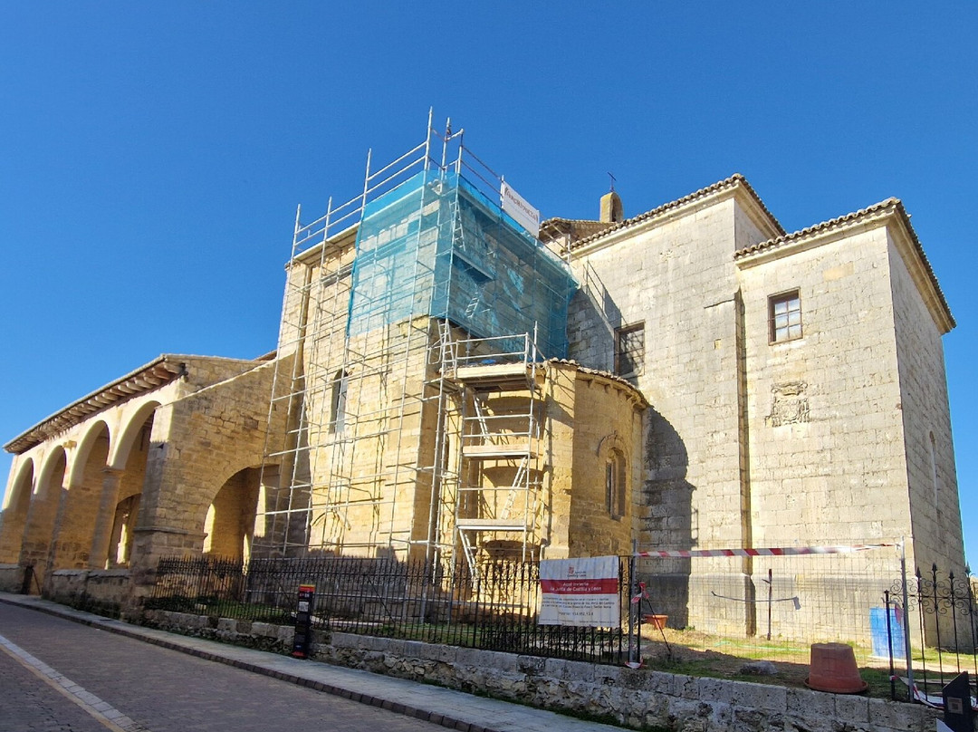 Iglesia de Santa Maria del Camino-Carrion de los Condes必去景点