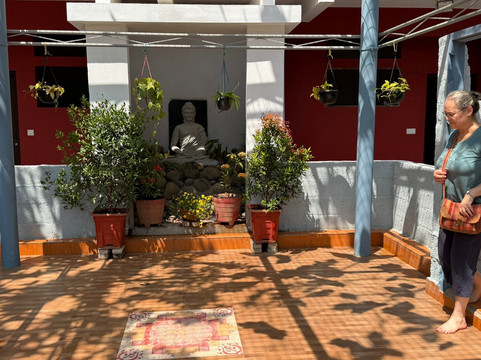 Amrutham-Gamaya主图