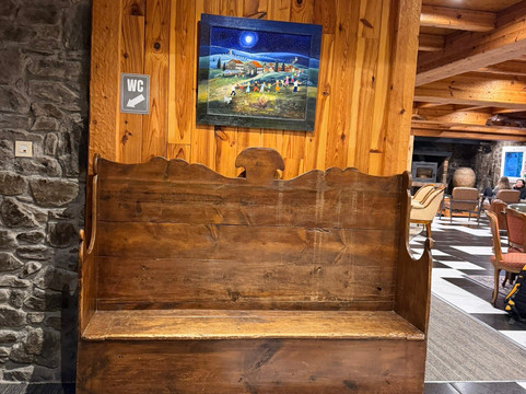 洛普格里斯水疗酒店主图