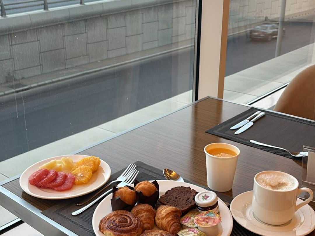 明锐酒店吉达机场主图