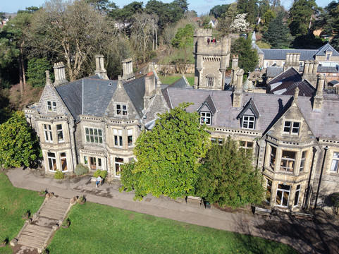 Insole Court-卡迪夫必去景点