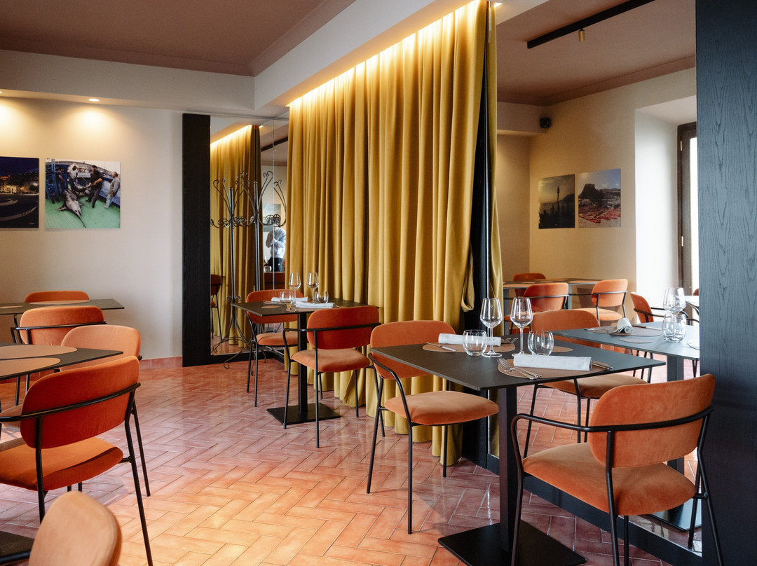 卡萨托华丽客房酒店主图