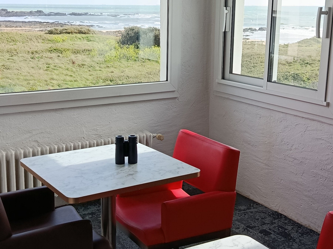 青苔海洋酒店主图