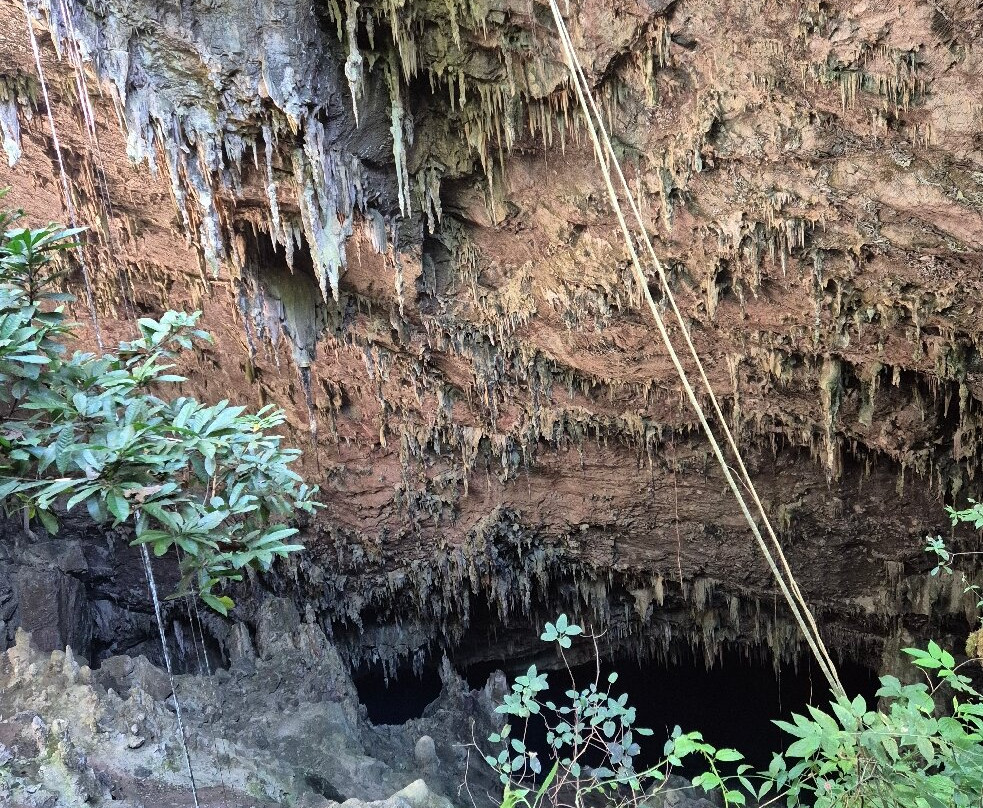 Gruta do Lago Azul-博尼图必去景点
