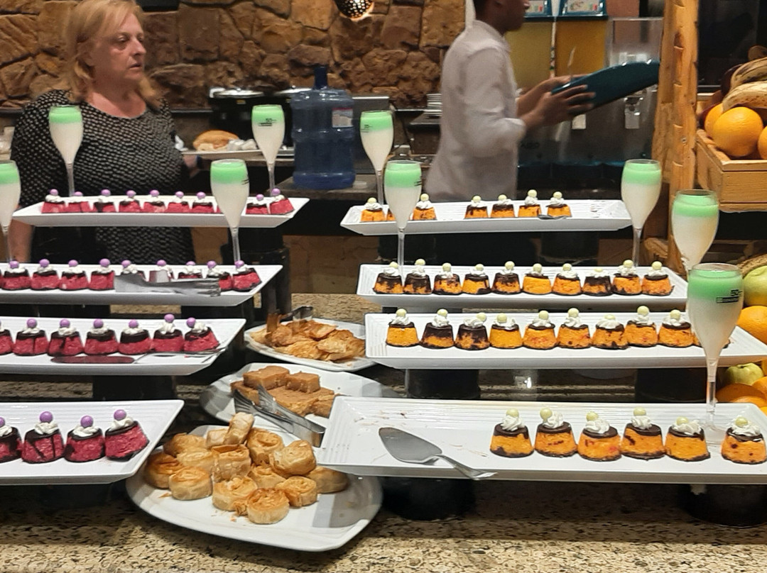 加利卜港滨海旅舍主图