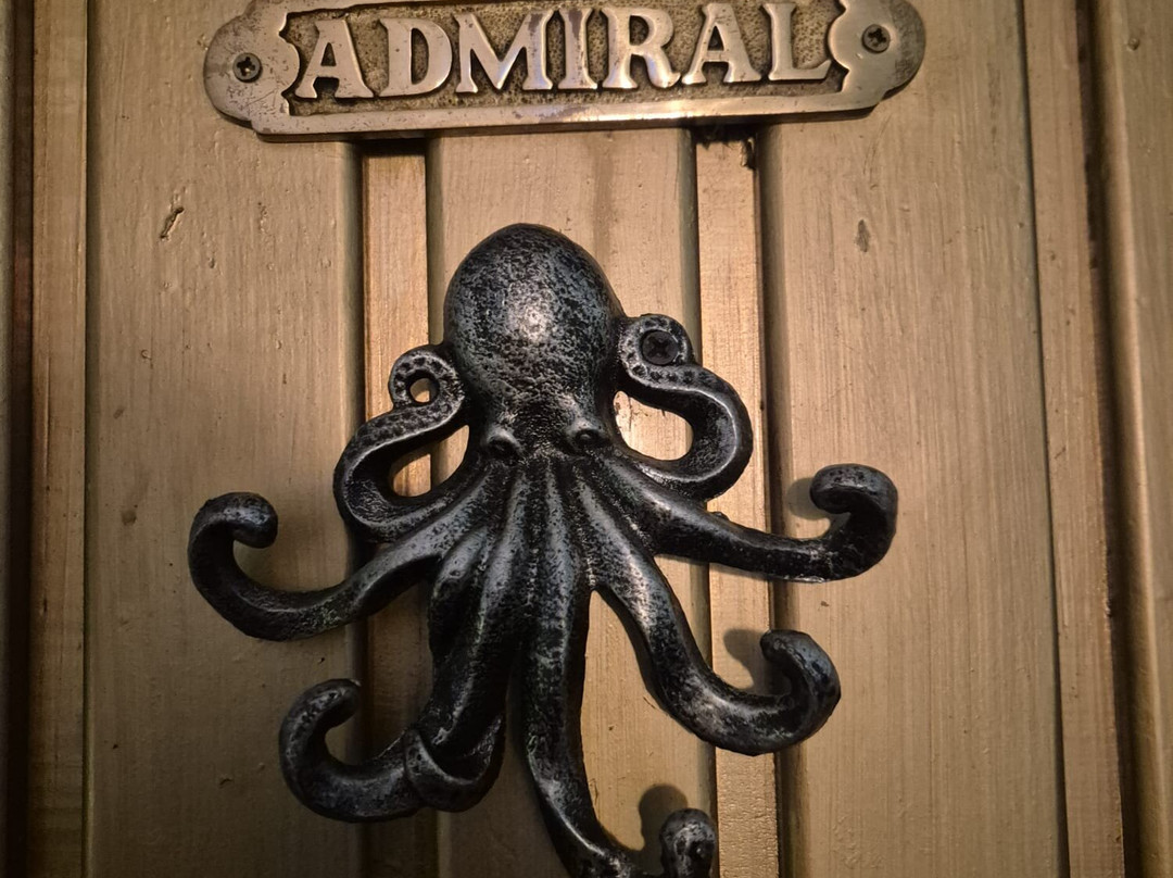 蓬塔格兰德酒店主图