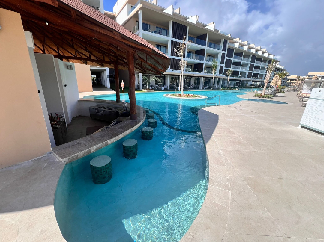 Majestic Mirage Costa Mujeres – All-Suite Resort