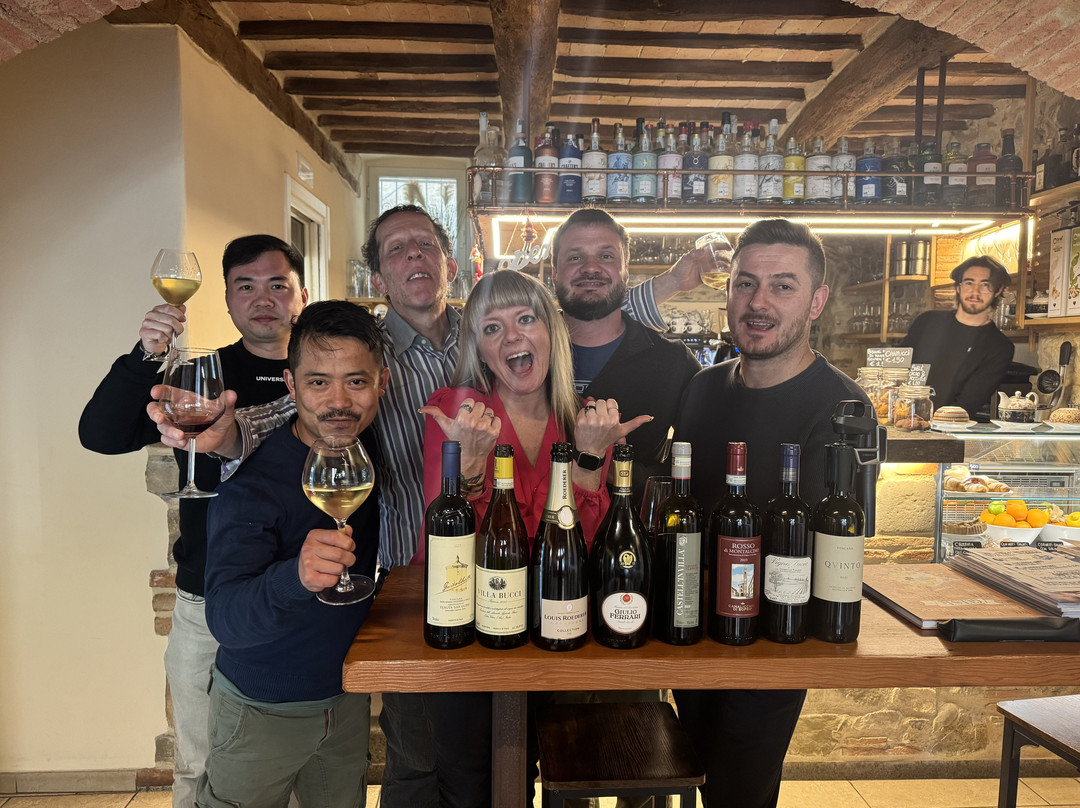 Pivù Wine Bar主图