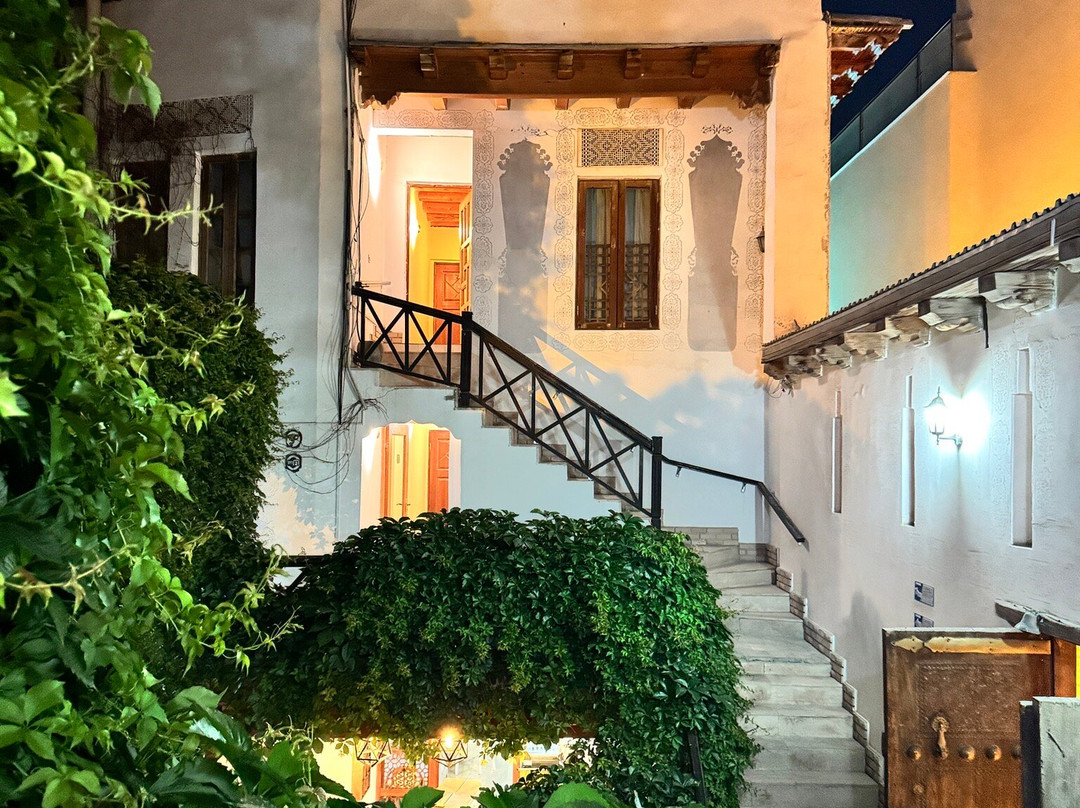 Bibi-Khanym Hotel主图