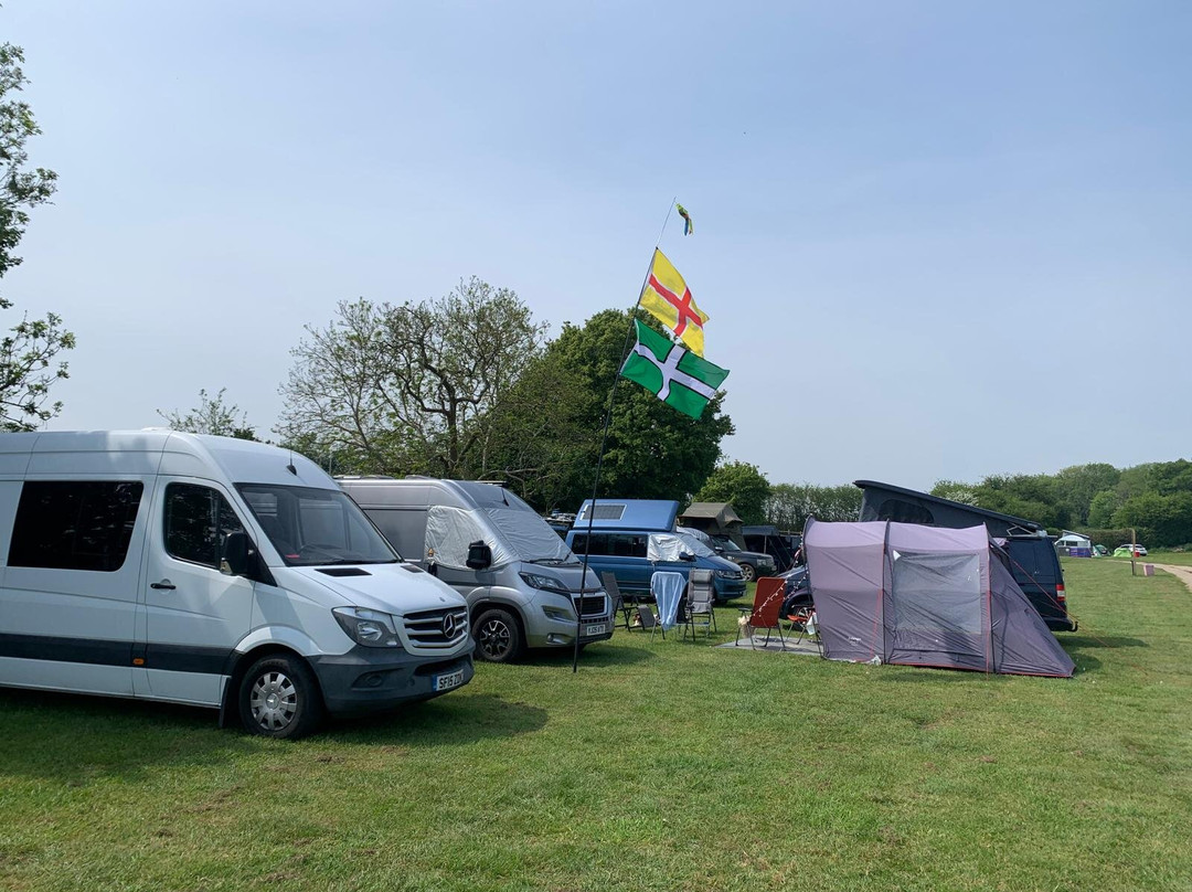 Tucker's Grave Inn & Campsite-Radstock必去景点
