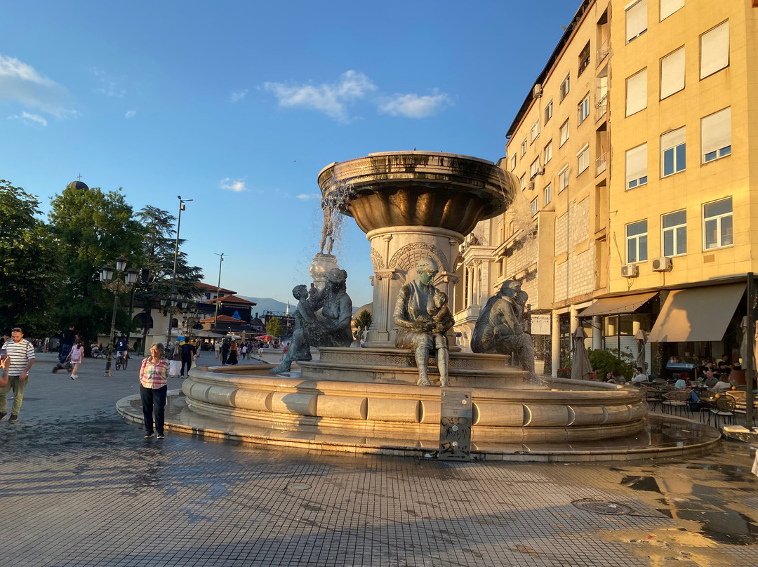 Fountain of the Mothers of Macedonia-斯科普里必去景点