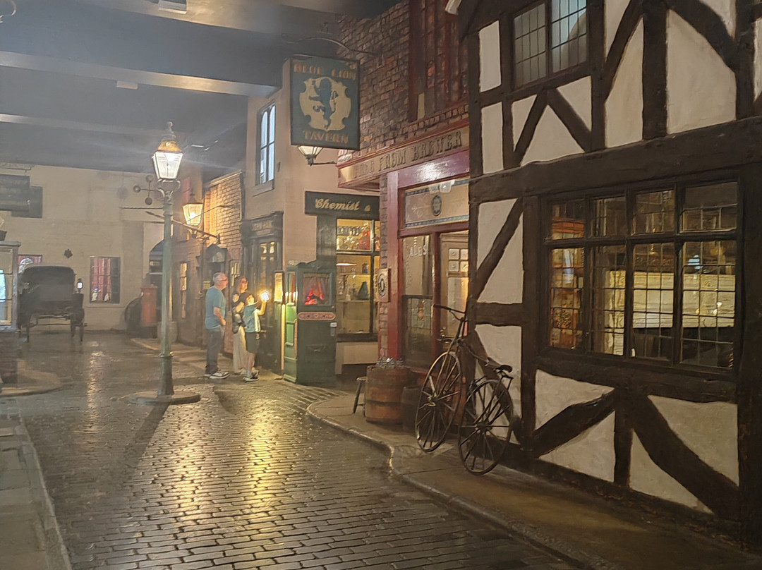 Salford Museum & Art Gallery-索尔福德必去景点