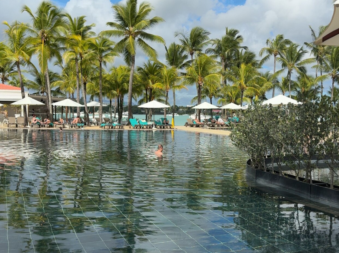 Mauricia Beachcomber Spa-大湾必去景点