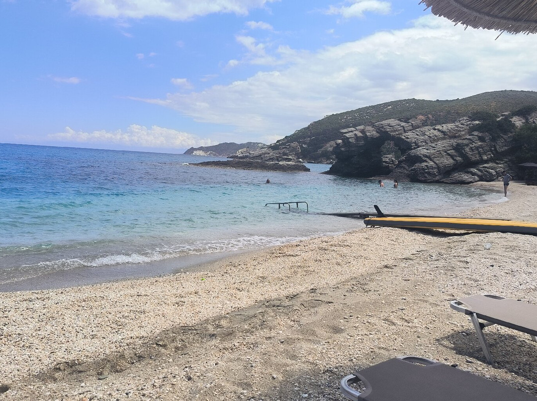 Kalamos Beach-Agii Apostoloi必去景点