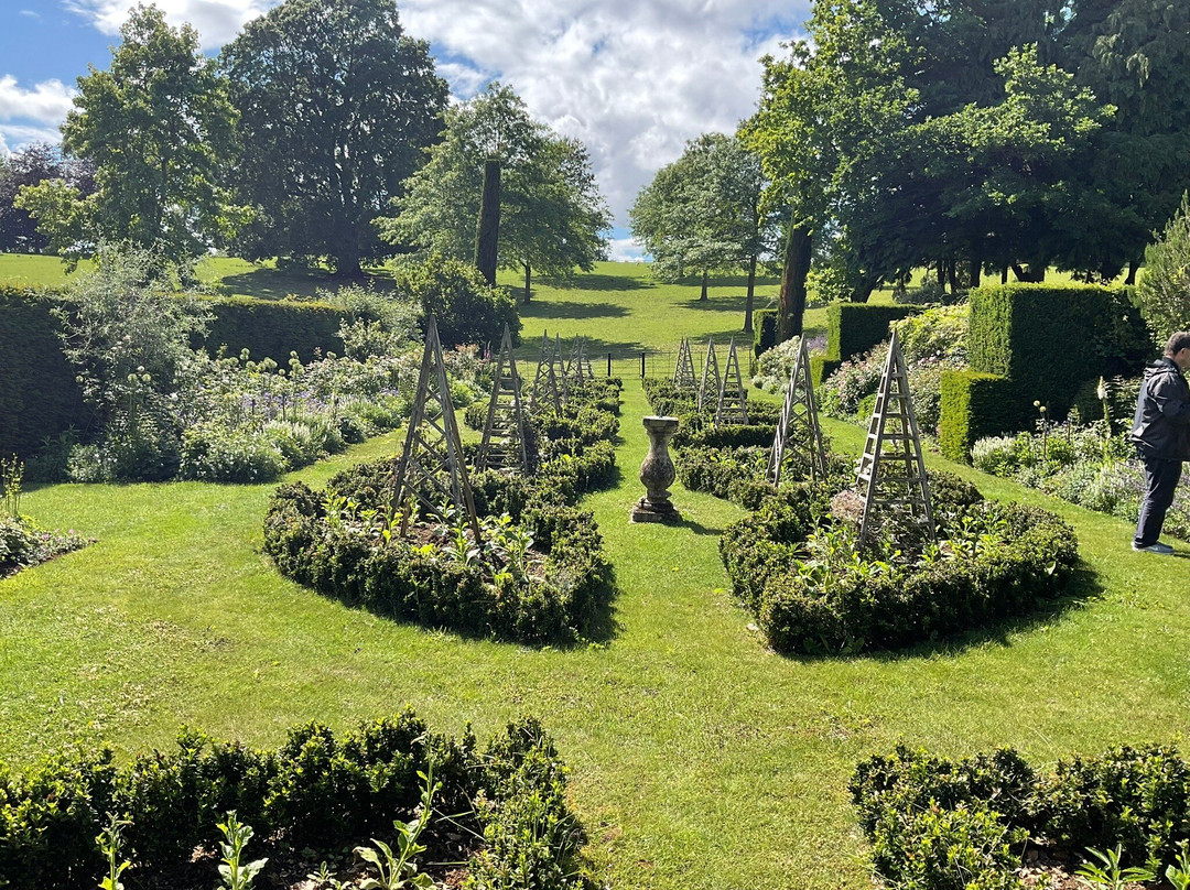 Broughton Grange Garden-班伯里必去景点