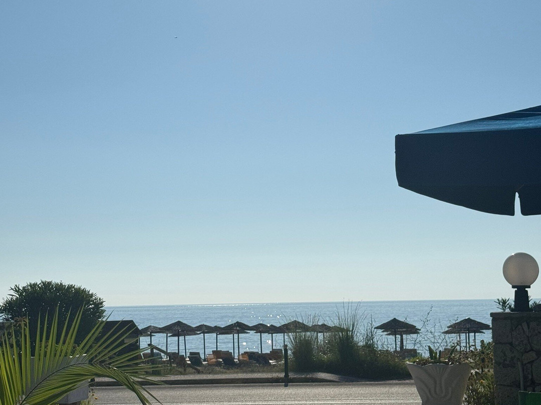 Tara Beach Hotel主图