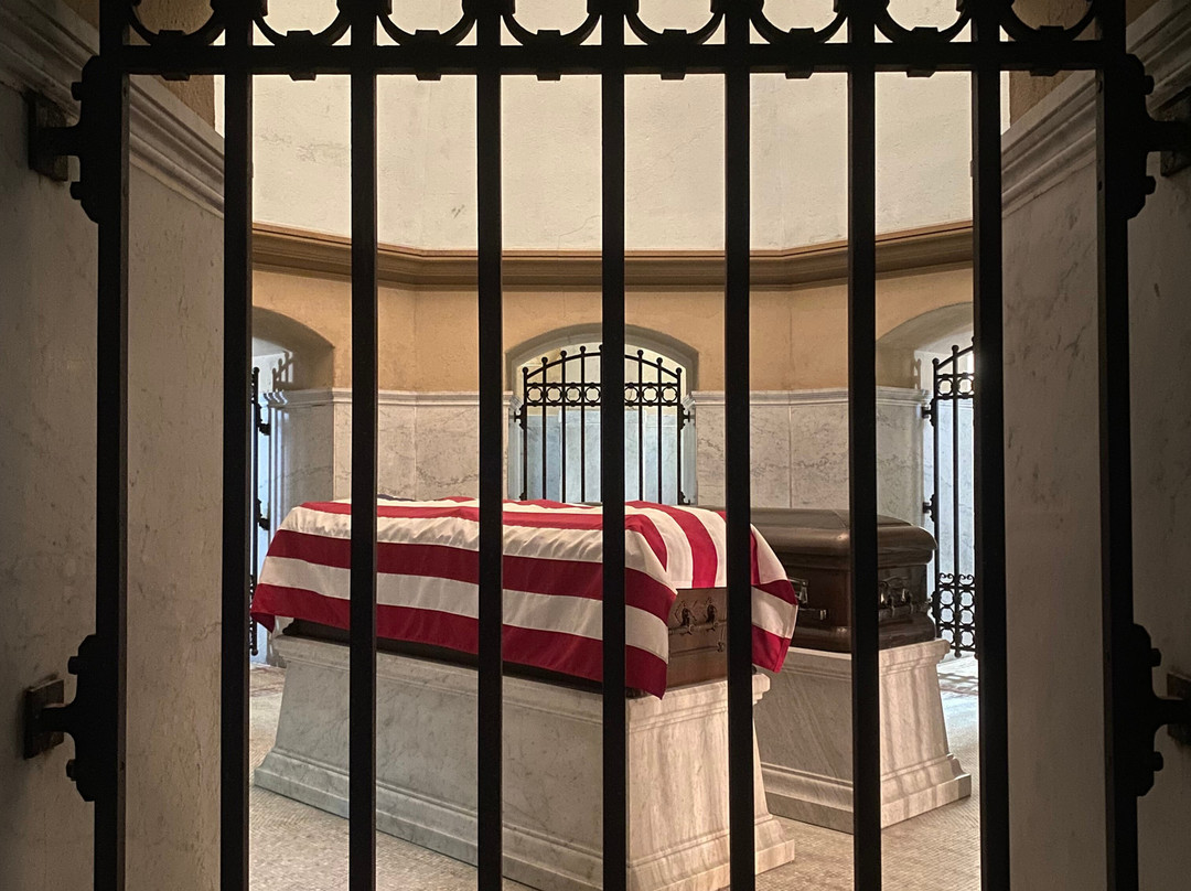 James A. Garfield Monument-克利夫兰必去景点