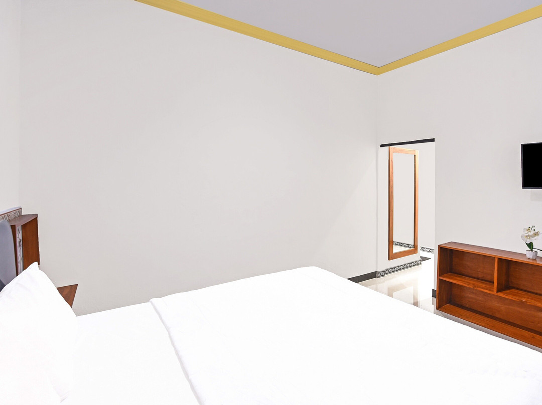 Hotel O Homestay Antara