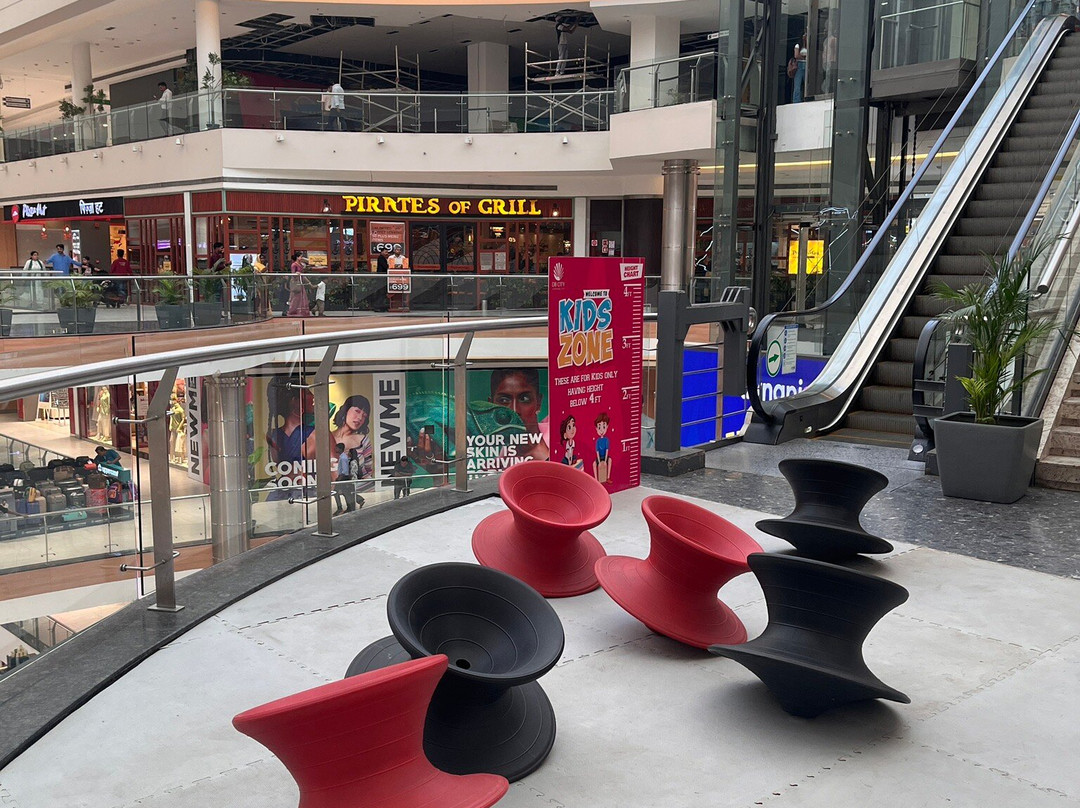 DB City Mall-波帕必去景点