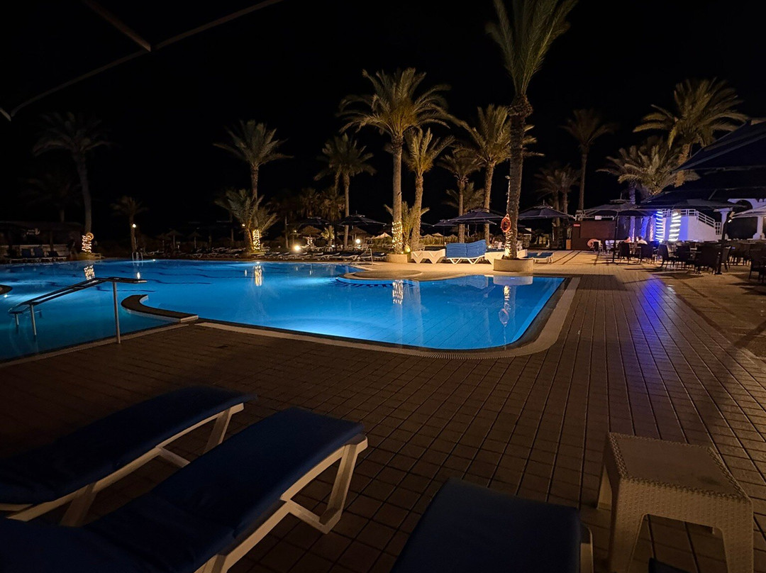 Hotel Al Jazira主图